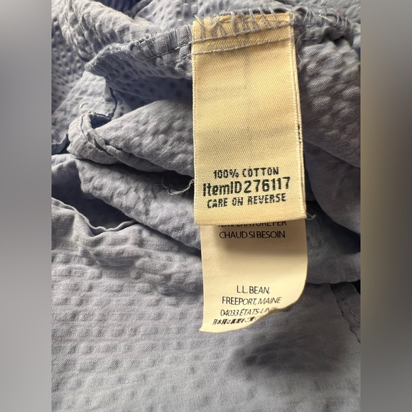 L.L. Bean Seersucker Blue Button Down Shirt - Picture 4 of 7